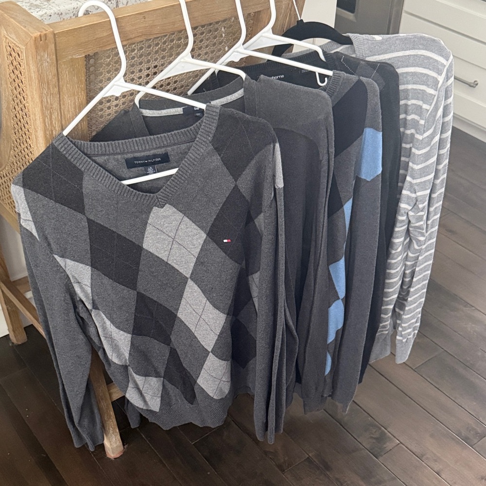 FIVE men’s sweaters— young professional started pack